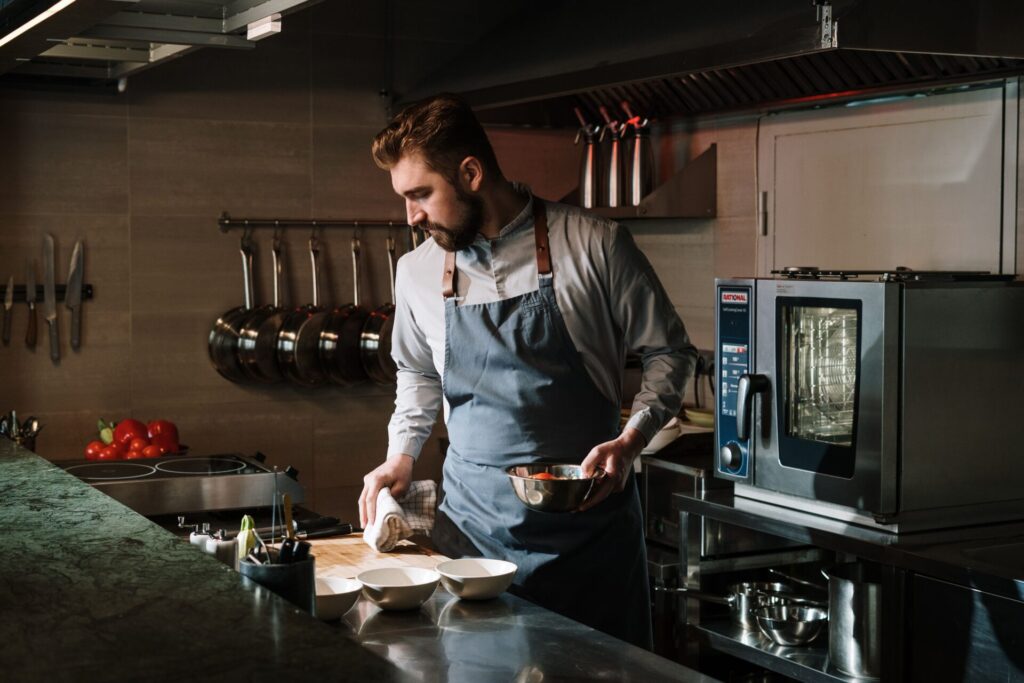 What is a Chef de Partie? Job Description, Responsibilities and Salary ...