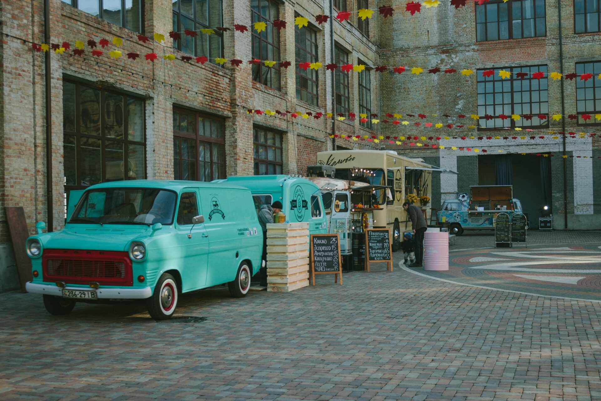 how to start a food truck with no money