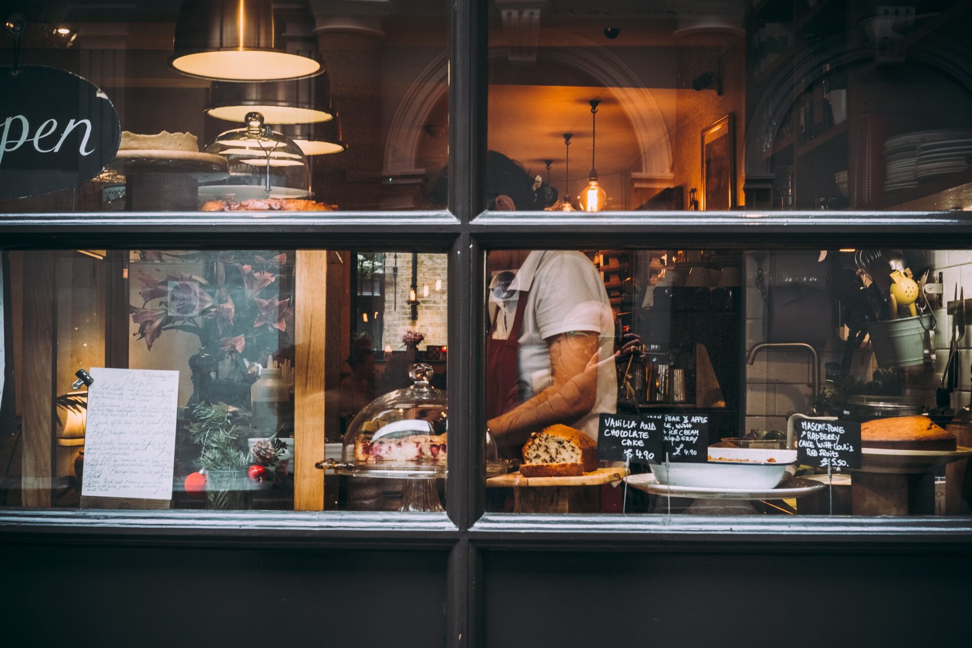 how to start a bakery