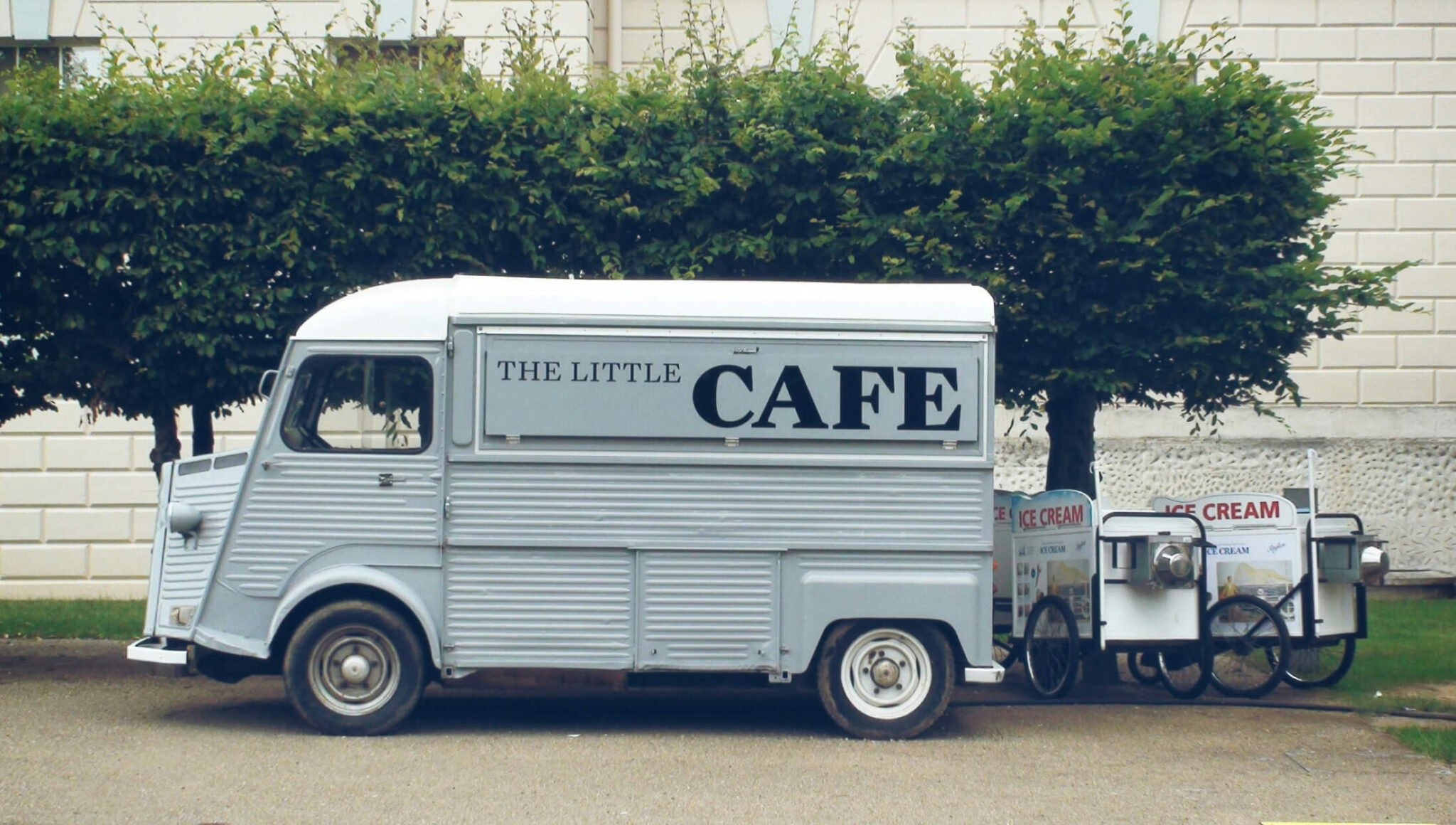 How much do coffee trucks make? Are coffee truck profitable? Menubly